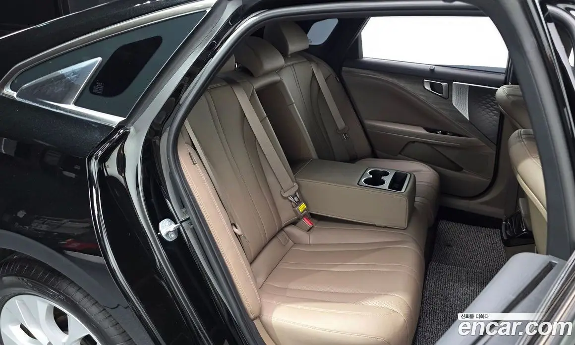 Kia K8 2023 2.5 автомат (гидро), фото 17 Kia K8 2023 2.5 автомат (гидро), фото 17