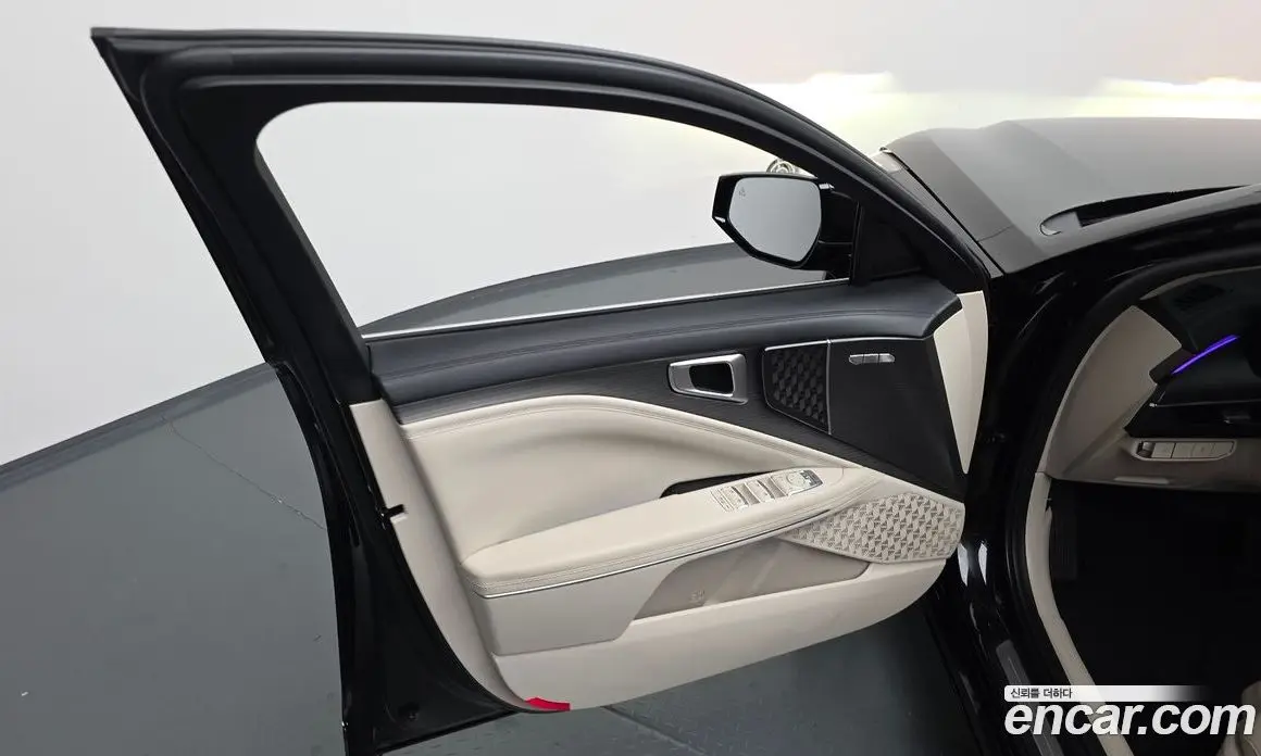 Kia K8 2024 2.5 автомат (гидро), фото 14 Kia K8 2024 2.5 автомат (гидро), фото 14