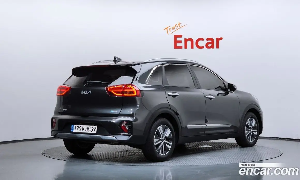Kia Niro 2021 1.6 автомат (гидро), фото 2 Kia Niro 2021 1.6 автомат (гидро), фото 2