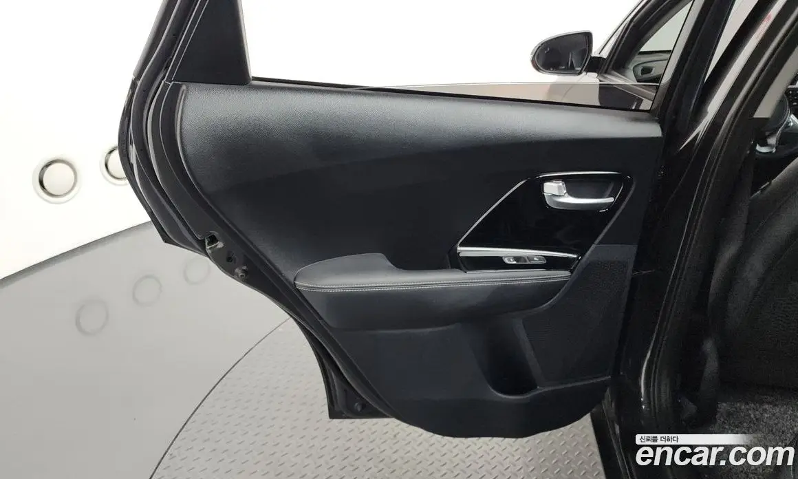 Kia Niro 2021 1.6 автомат (гидро), фото 15 Kia Niro 2021 1.6 автомат (гидро), фото 15