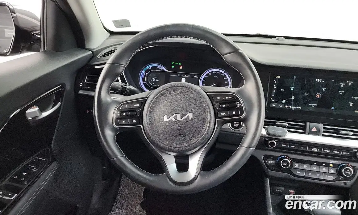 Kia Niro 2021 1.6 автомат (гидро), фото 20 Kia Niro 2021 1.6 автомат (гидро), фото 20