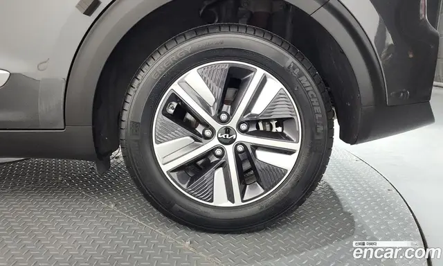 Kia Niro 2021 1.6 автомат (гидро), миниатюра 7 Kia Niro 2021 1.6 автомат (гидро), миниатюра 7