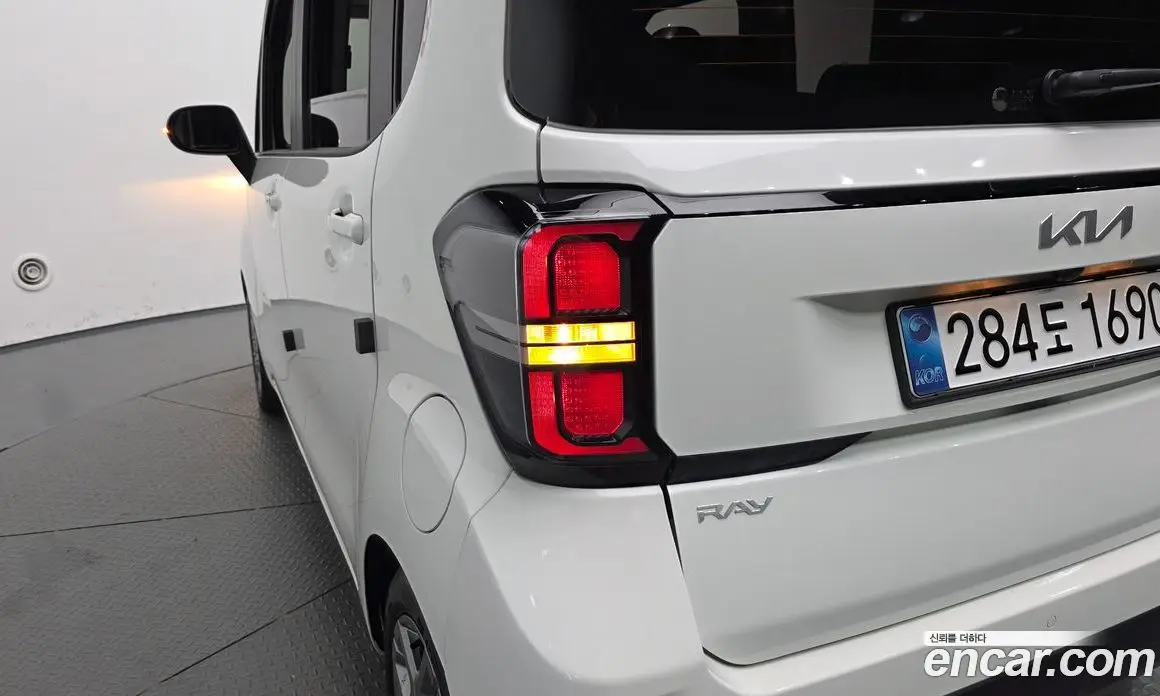 Kia Ray 2025 1.0 автомат (гидро), фото 9