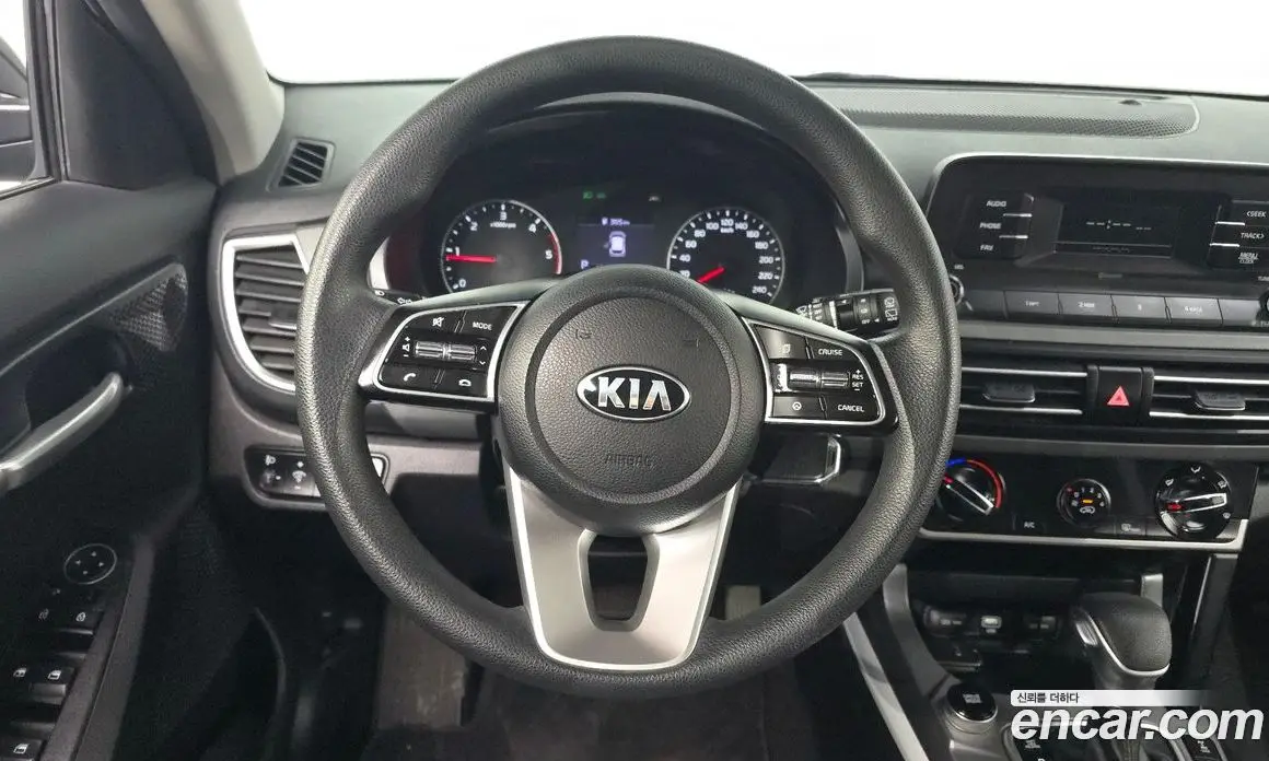 Kia Seltos 2019 1.6 автомат (гидро), фото 19 Kia Seltos 2019 1.6 автомат (гидро), фото 19