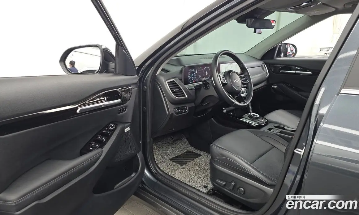 Kia Seltos 2023 1.6 автомат (гидро), фото 13 Kia Seltos 2023 1.6 автомат (гидро), фото 13