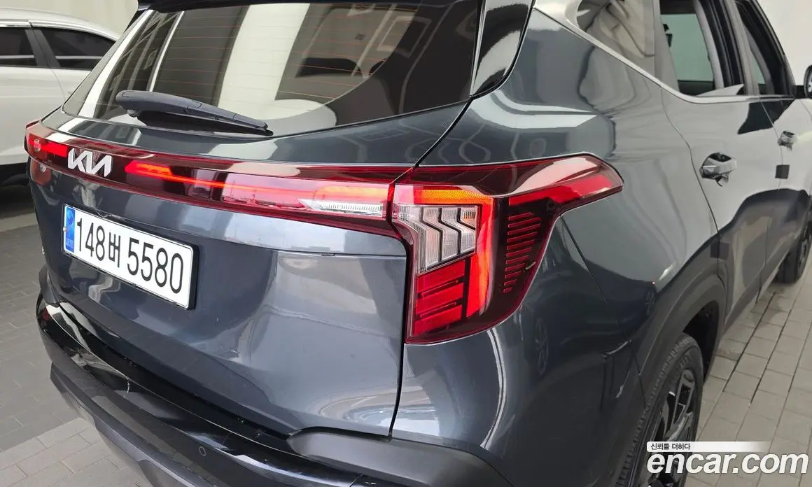 Kia Seltos 2023 1.6 автомат (гидро), фото 9 Kia Seltos 2023 1.6 автомат (гидро), фото 9