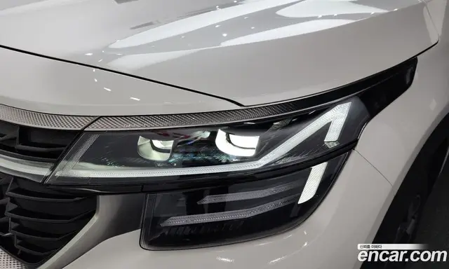 Kia Seltos 2025 1.6 автомат (гидро), миниатюра 8