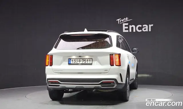 Kia Sorento 2022 1.6 автомат (гидро), миниатюра 4 Kia Sorento 2022 1.6 автомат (гидро), миниатюра 4