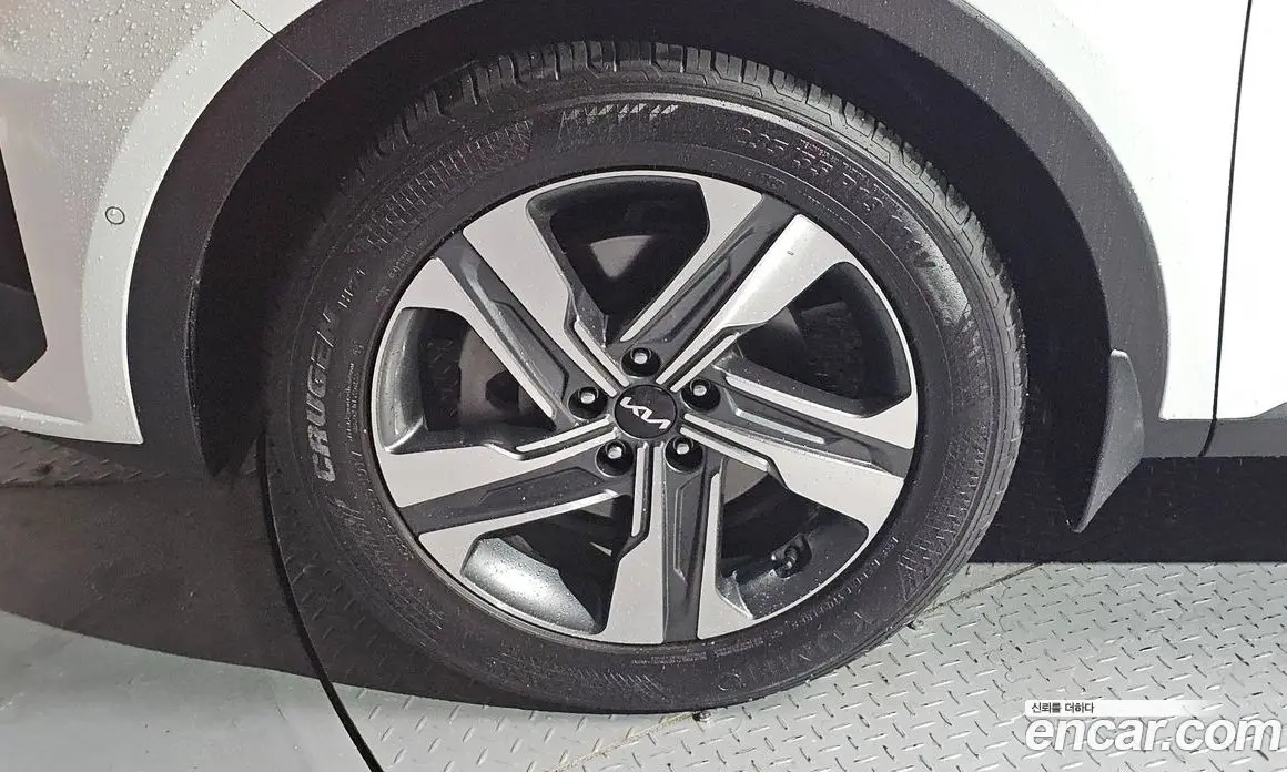 Kia Sorento 2022 1.6 автомат (гидро), фото 5 Kia Sorento 2022 1.6 автомат (гидро), фото 5