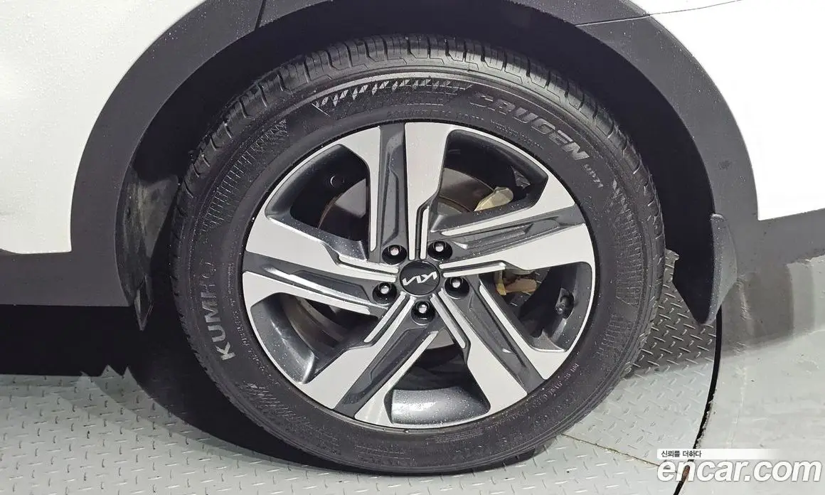 Kia Sorento 2022 1.6 автомат (гидро), фото 7 Kia Sorento 2022 1.6 автомат (гидро), фото 7