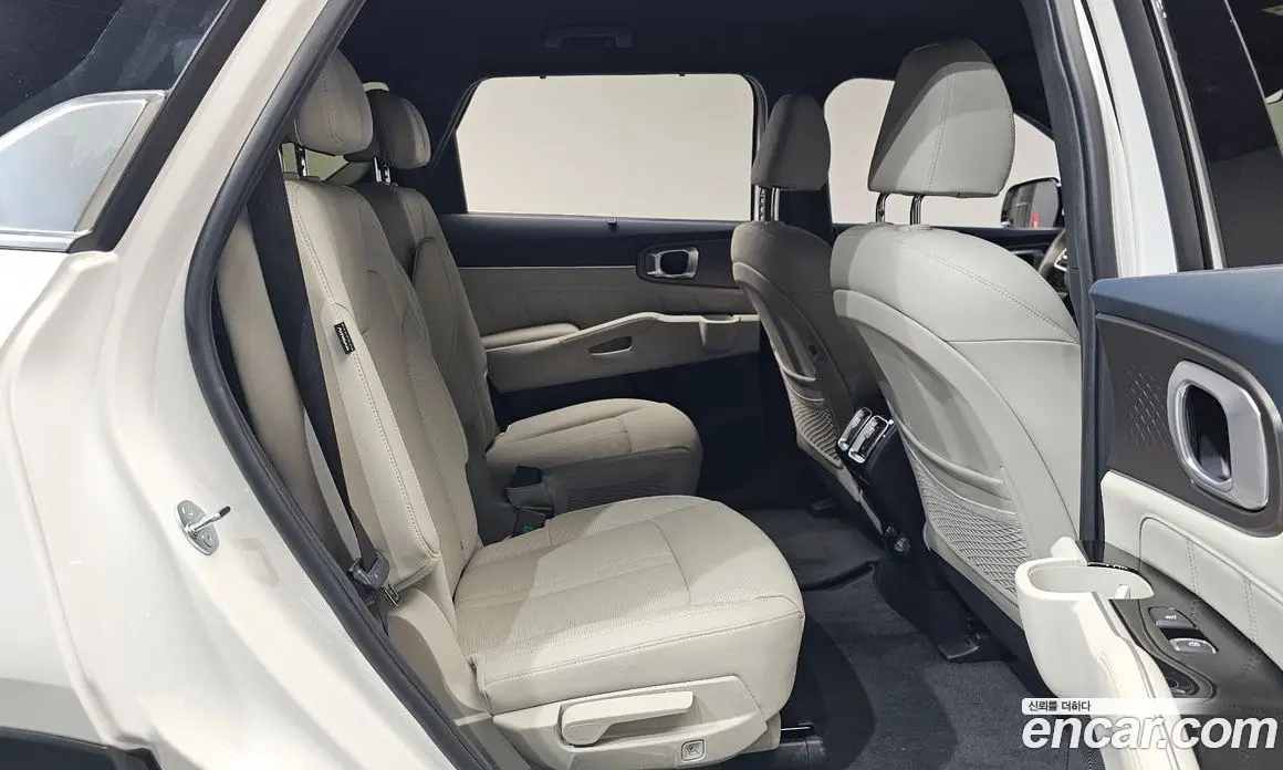 Kia Sorento 2025 1.6 автомат (гидро), фото 16