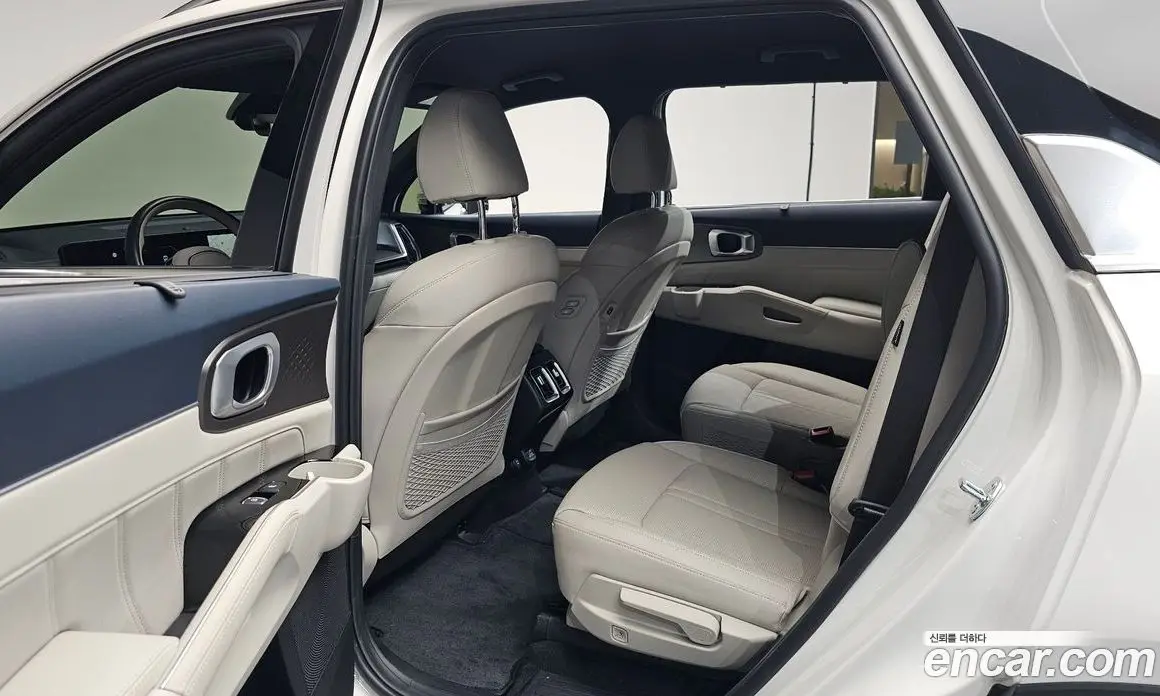 Kia Sorento 2025 1.6 автомат (гидро), фото 17