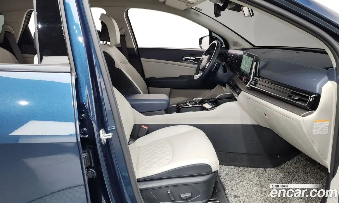 Kia Sportage 2023 1.6 автомат (гидро), фото 16