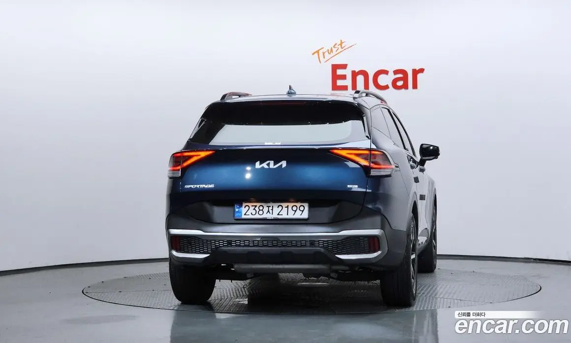 Kia Sportage 2023 1.6 автомат (гидро), фото 4