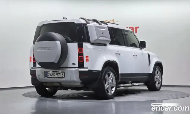 Land Rover Defender 2021 3.0 автомат (гидро), миниатюра 2