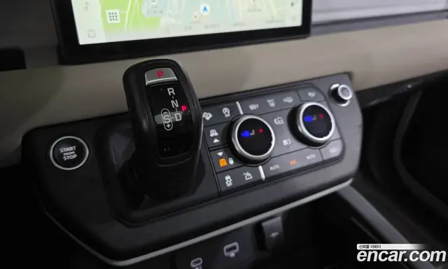 Land Rover Defender 2021 3.0 автомат (гидро), миниатюра 12