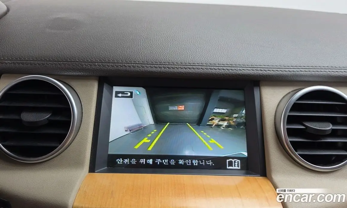 Land Rover Discovery 2014 3.0 автомат (гидро), фото 14