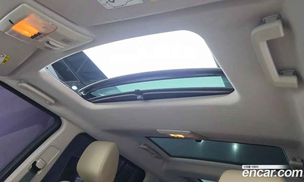 Land Rover Discovery 2014 3.0 автомат (гидро), фото 16