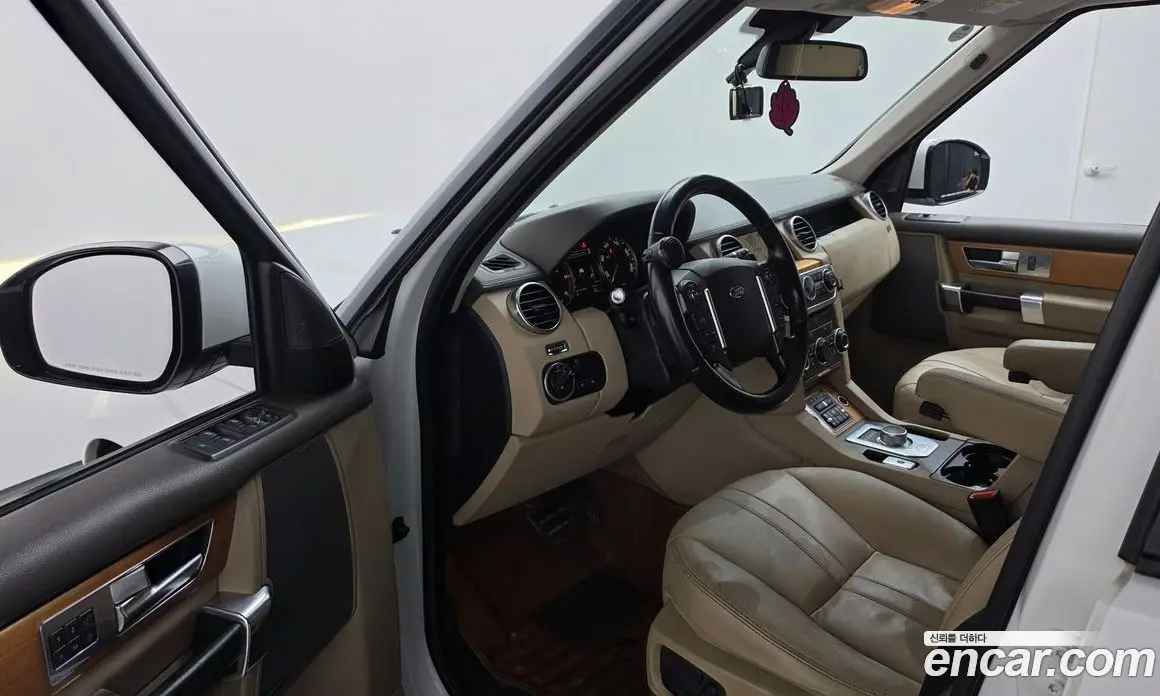 Land Rover Discovery 2014 3.0 автомат (гидро), фото 10