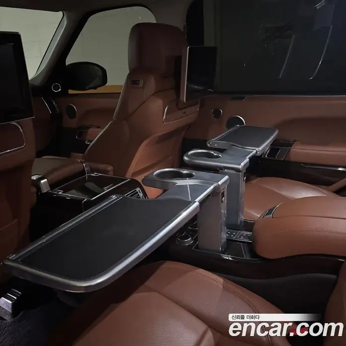 Land Rover Range Rover 2016 5.0 автомат (гидро), фото 20 Land Rover Range Rover 2016 5.0 автомат (гидро), фото 20