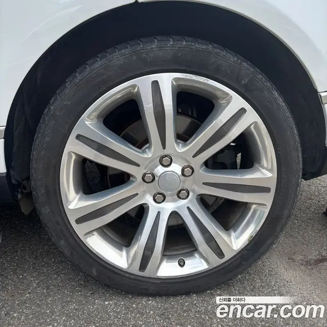 Land Rover Range Rover 2016 5.0 автомат (гидро), миниатюра 5 Land Rover Range Rover 2016 5.0 автомат (гидро), миниатюра 5