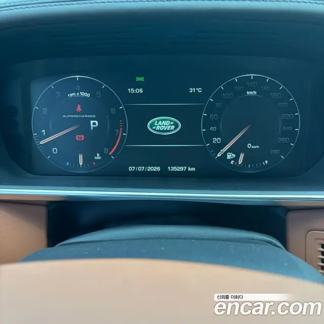 Land Rover Range Rover 2016 5.0 автомат (гидро), миниатюра 8 Land Rover Range Rover 2016 5.0 автомат (гидро), миниатюра 8