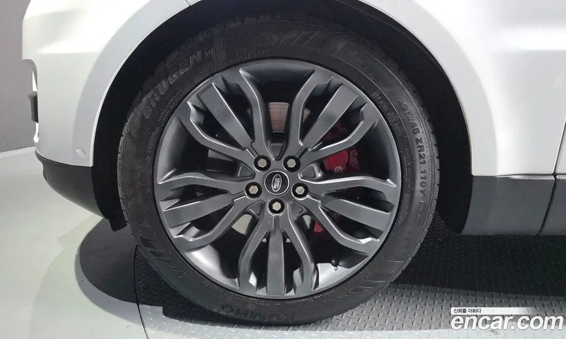 Land Rover Range Rover Sport 2017 3.0 автомат (гидро), фото 5 Land Rover Range Rover Sport 2017 3.0 автомат (гидро), фото 5