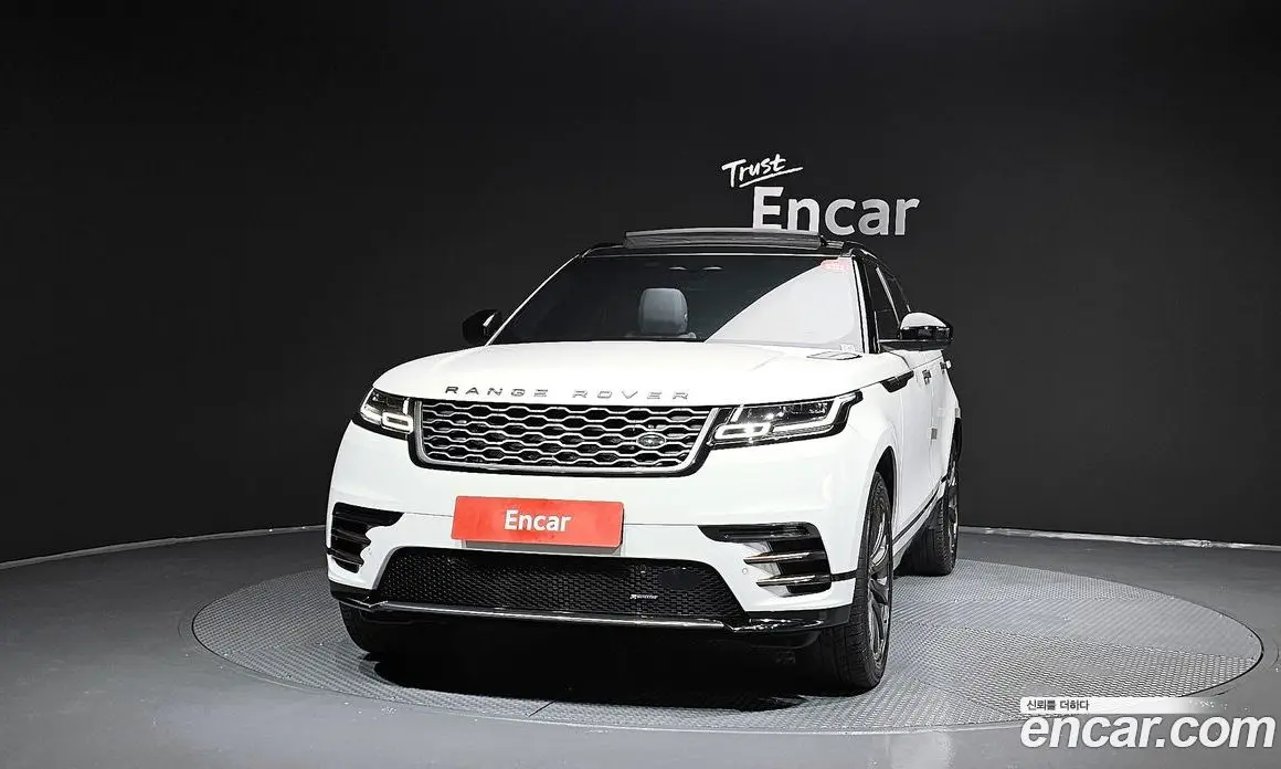 Land Rover Range Rover Velar 2023 2.0 автомат (гидро), фото 3 Land Rover Range Rover Velar 2023 2.0 автомат (гидро), фото 3