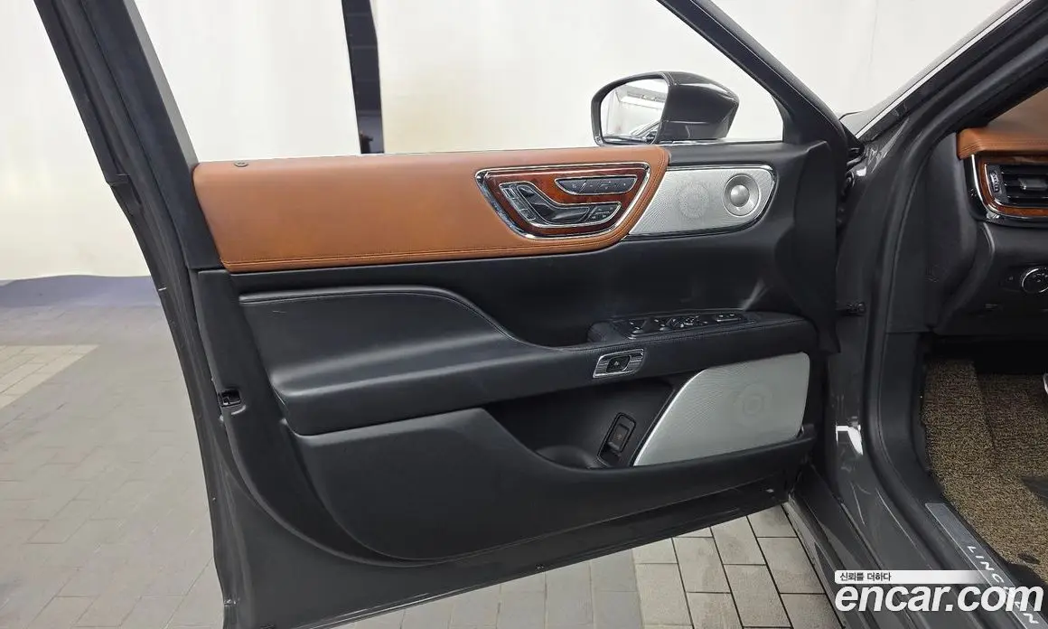 Lincoln Continental 2018 3.0 автомат (гидро), фото 14