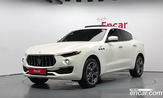 Maserati Levante 2022 2.0 автомат (гидро), миниатюра 1