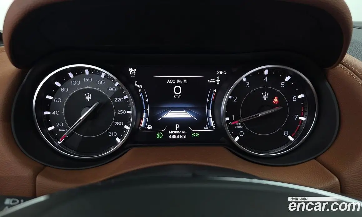 Maserati Levante 2022 2.0 автомат (гидро), фото 11