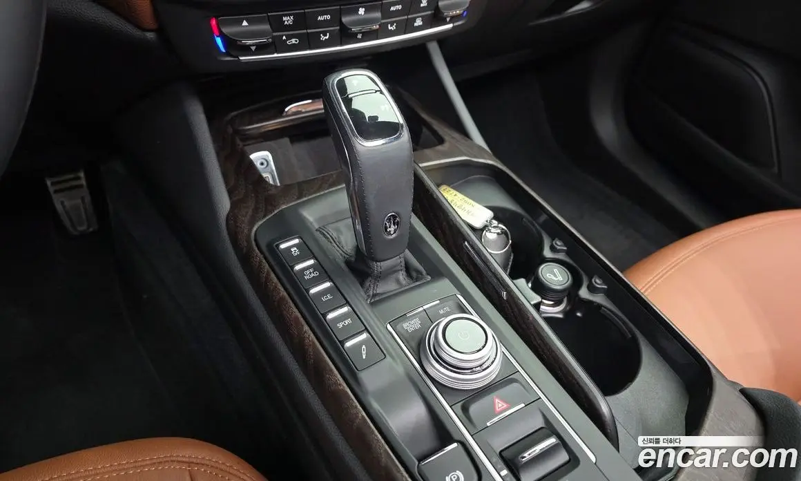 Maserati Levante 2022 2.0 автомат (гидро), фото 12
