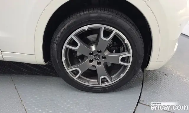 Maserati Levante 2022 2.0 автомат (гидро), миниатюра 7