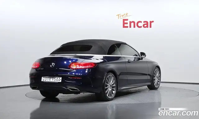 Mercedes-Benz C-Class 2017 2.0 автомат (гидро), миниатюра 2 Mercedes-Benz C-Class 2017 2.0 автомат (гидро), миниатюра 2