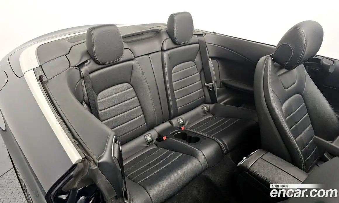 Mercedes-Benz C-Class 2017 2.0 автомат (гидро), фото 16 Mercedes-Benz C-Class 2017 2.0 автомат (гидро), фото 16