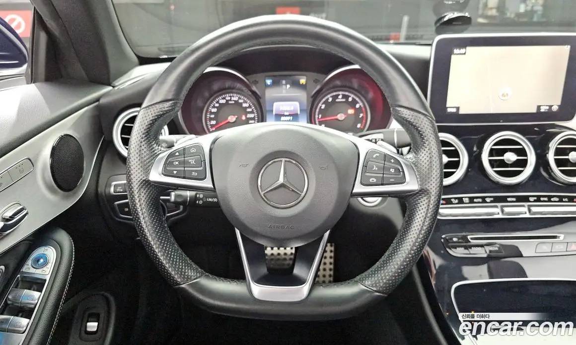 Mercedes-Benz C-Class 2017 2.0 автомат (гидро), фото 19 Mercedes-Benz C-Class 2017 2.0 автомат (гидро), фото 19