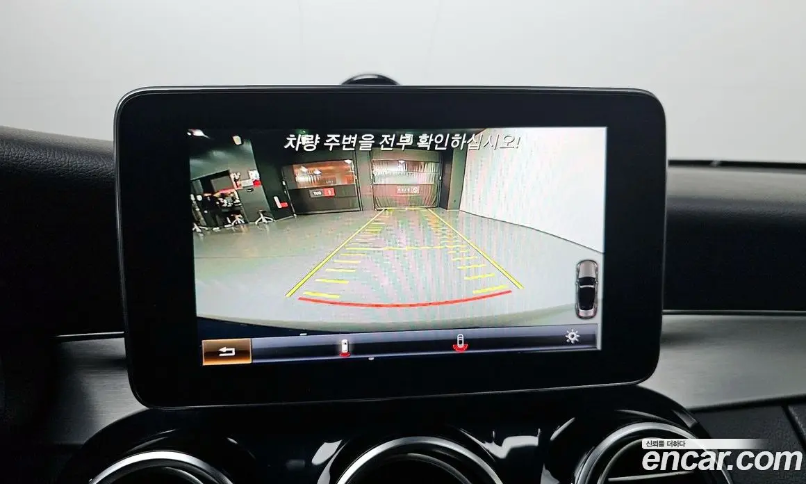 Mercedes-Benz C-Class 2017 2.0 автомат (гидро), фото 20 Mercedes-Benz C-Class 2017 2.0 автомат (гидро), фото 20