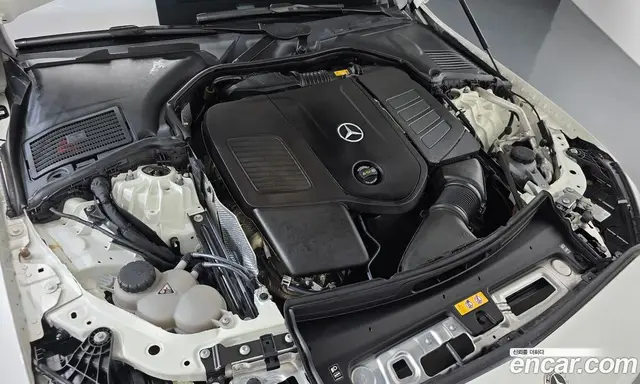 Mercedes-Benz C-Class 2022 2.0 автомат (гидро), миниатюра 5 Mercedes-Benz C-Class 2022 2.0 автомат (гидро), миниатюра 5