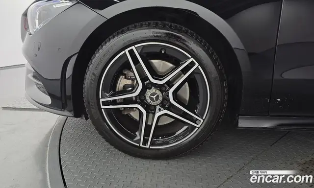 Mercedes-Benz CLA-Class 2021 2.0 автомат (гидро), миниатюра 5