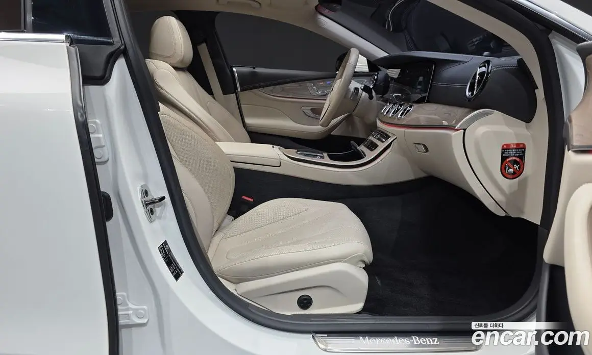 Mercedes-Benz CLS-Class 2023 3.0 автомат (гидро), фото 16