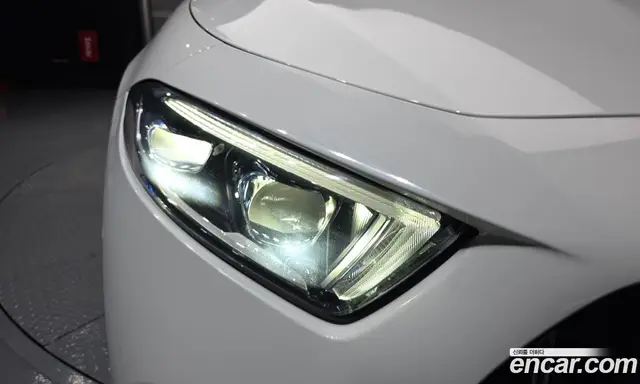 Mercedes-Benz CLS-Class 2023 3.0 автомат (гидро), миниатюра 8
