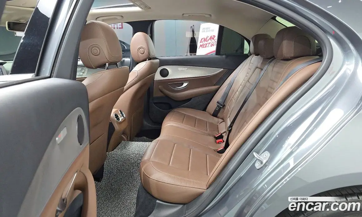 Mercedes-Benz E-Class 2018 2.0 автомат (гидро), фото 18 Mercedes-Benz E-Class 2018 2.0 автомат (гидро), фото 18