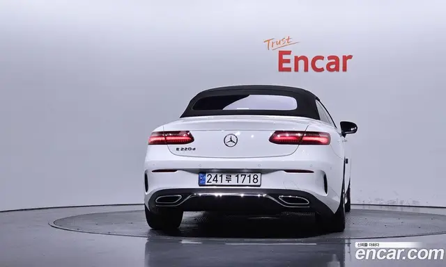 Mercedes-Benz E-Class 2018 1.9 автомат (гидро), миниатюра 4 Mercedes-Benz E-Class 2018 1.9 автомат (гидро), миниатюра 4
