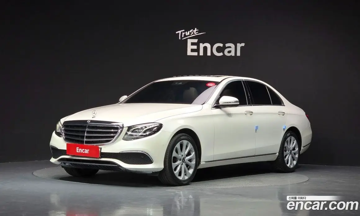 Mercedes-Benz E-Class 2020 1.9 автомат (гидро), фото 1 Mercedes-Benz E-Class 2020 1.9 автомат (гидро), фото 1