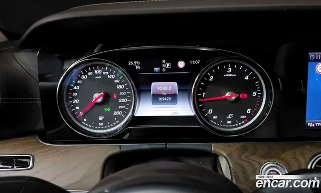 Mercedes-Benz E-Class 2020 1.9 автомат (гидро), миниатюра 11 Mercedes-Benz E-Class 2020 1.9 автомат (гидро), миниатюра 11