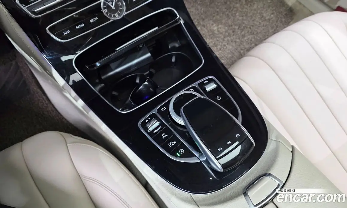 Mercedes-Benz E-Class 2020 1.9 автомат (гидро), фото 12 Mercedes-Benz E-Class 2020 1.9 автомат (гидро), фото 12