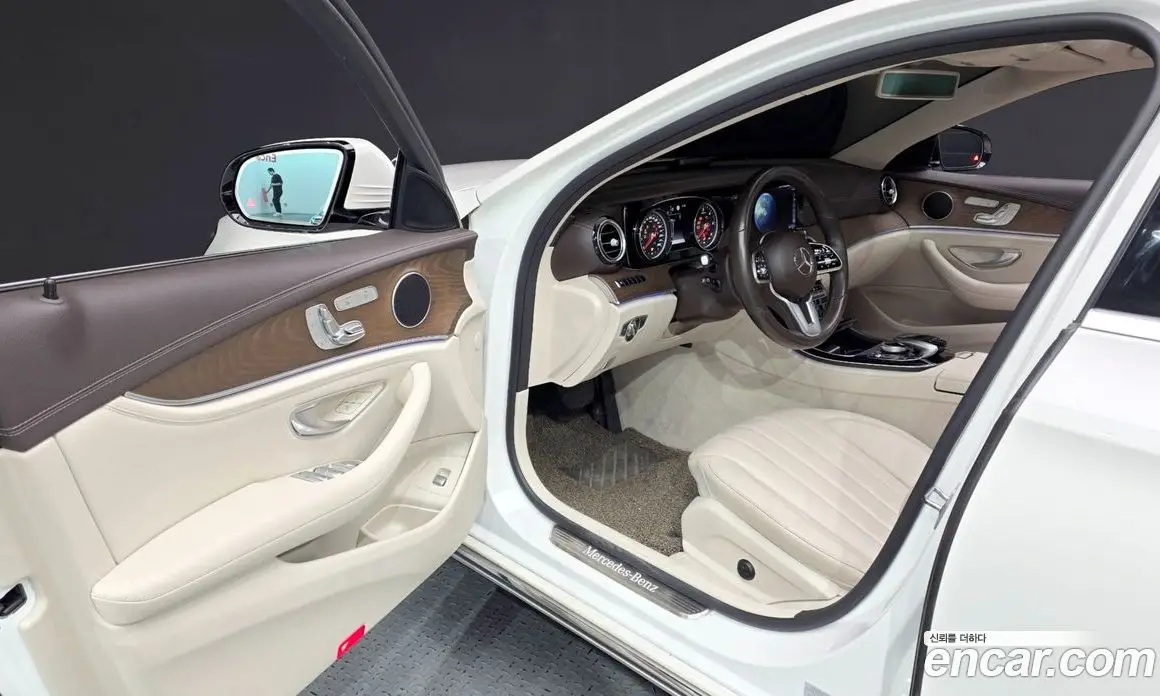 Mercedes-Benz E-Class 2020 1.9 автомат (гидро), фото 13 Mercedes-Benz E-Class 2020 1.9 автомат (гидро), фото 13