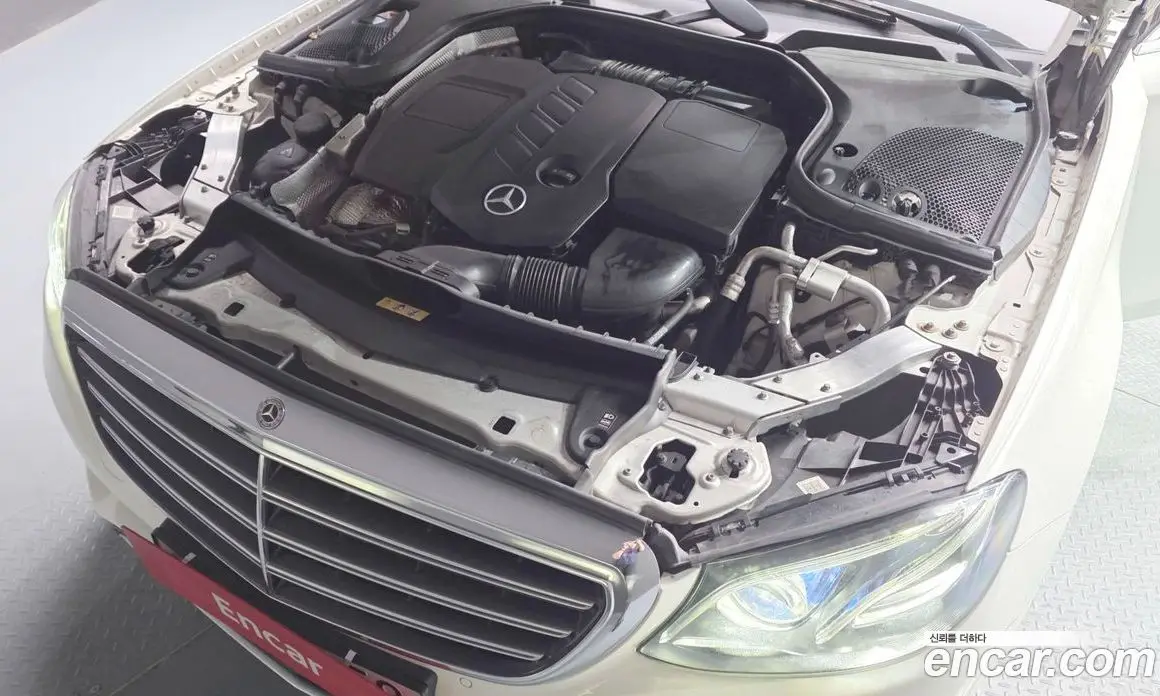Mercedes-Benz E-Class 2020 1.9 автомат (гидро), фото 6 Mercedes-Benz E-Class 2020 1.9 автомат (гидро), фото 6