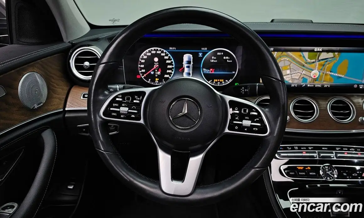 Mercedes-Benz E-Class 2020 2.0 автомат (гидро), фото 17 Mercedes-Benz E-Class 2020 2.0 автомат (гидро), фото 17