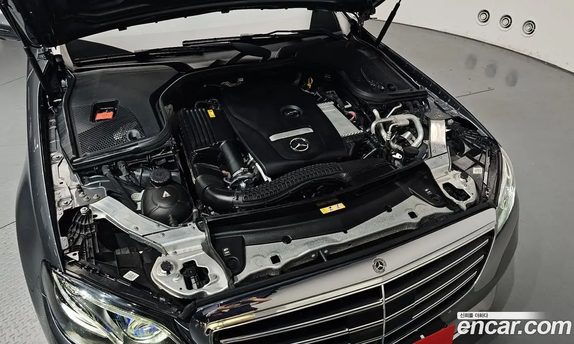 Mercedes-Benz E-Class 2020 2.0 автомат (гидро), фото 5 Mercedes-Benz E-Class 2020 2.0 автомат (гидро), фото 5